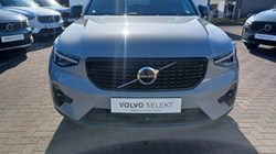 2025 (74) VOLVO XC40 2.0 B3P Plus Dark 5dr Auto 5330765