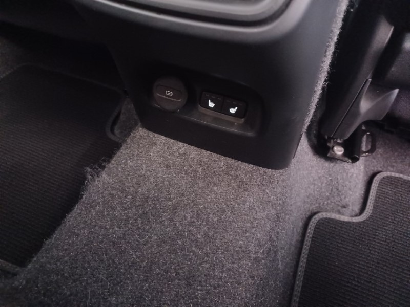 2025 (74) VOLVO XC40 2.0 B3P Plus Dark 5dr Auto 5330868