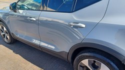 2025 (74) VOLVO XC40 2.0 B3P Plus Dark 5dr Auto 5330890