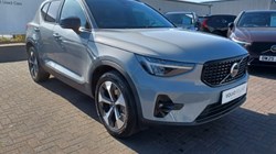 2025 (74) VOLVO XC40 2.0 B3P Plus Dark 5dr Auto 5330763