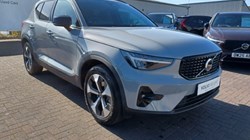 2025 (74) VOLVO XC40 2.0 B3P Plus Dark 5dr Auto 5330764