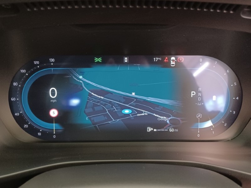 2025 (74) VOLVO XC40 2.0 B3P Plus Dark 5dr Auto 5330845