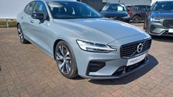 2022 (72) VOLVO S60 2.0 B5P R DESIGN 4dr Auto 5315500