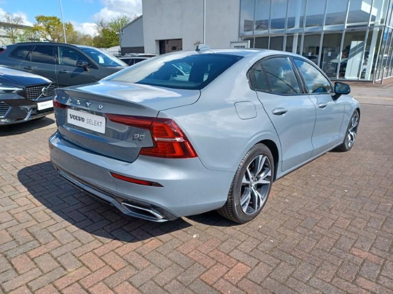 2022 (72) VOLVO S60 2.0 B5P R DESIGN 4dr Auto 5315505