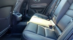 2022 (72) VOLVO S60 2.0 B5P R DESIGN 4dr Auto 5315536