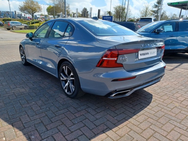 2022 (72) VOLVO S60 2.0 B5P R DESIGN 4dr Auto 5315503