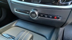 2022 (72) VOLVO S60 2.0 B5P R DESIGN 4dr Auto 5315513