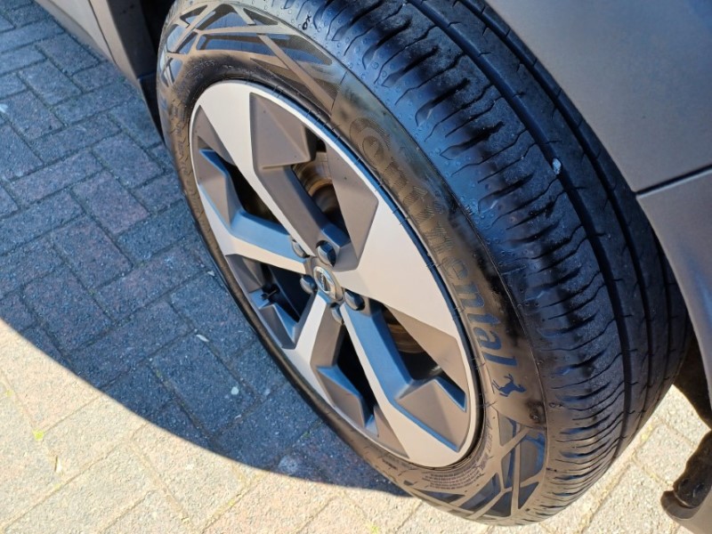 2025 (75) VOLVO XC40 2.0 B3P Plus Dark 5dr Auto 5350927