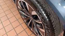 2025 (25) VOLVO XC90 2.0 B5P Plus Dark 5dr AWD Geartronic 5352722
