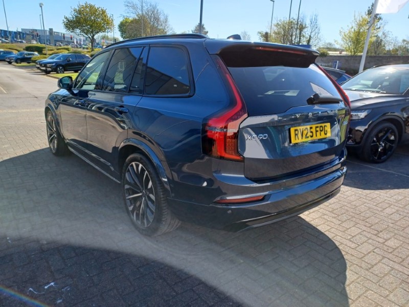 2025 (25) VOLVO XC90 2.0 B5P Plus Dark 5dr AWD Geartronic 5352676