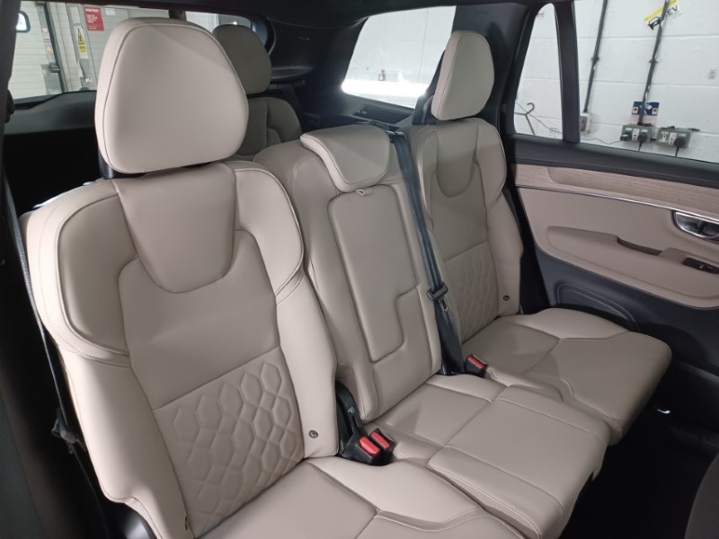 2025 (25) VOLVO XC90 2.0 B5P Plus Dark 5dr AWD Geartronic 5352710