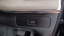 2025 (25) VOLVO XC90 2.0 B5P Plus Dark 5dr AWD Geartronic 5352700