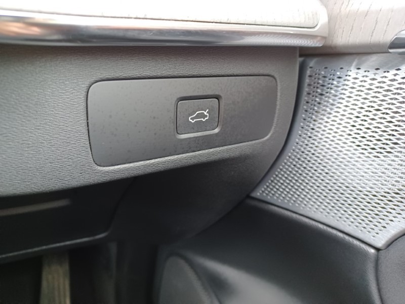 2025 (25) VOLVO XC90 2.0 B5P Ultra Bright 5dr AWD Geartronic 5345798