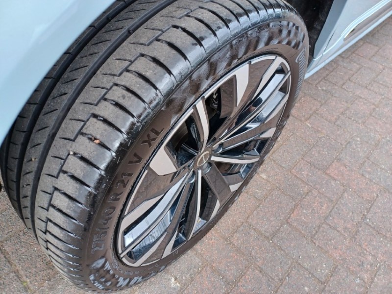 2025 (25) VOLVO XC90 2.0 B5P Ultra Bright 5dr AWD Geartronic 5345847