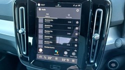 2023 (23) VOLVO XC40 2.0 B4P Plus Dark 5dr Auto 5348827