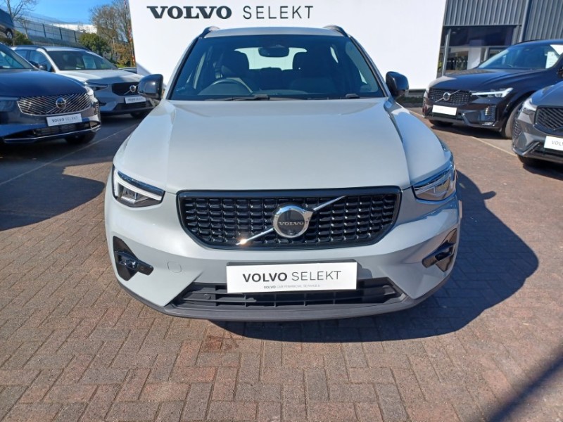 2023 (23) VOLVO XC40 2.0 B4P Plus Dark 5dr Auto 5348812