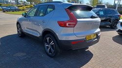 2023 (73) VOLVO XC40 2.0 B3P Plus Dark 5dr Auto 5337826