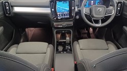 2023 (73) VOLVO XC40 2.0 B3P Plus Dark 5dr Auto 5337854
