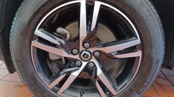 2023 (73) VOLVO XC40 2.0 B3P Plus Dark 5dr Auto 5337869