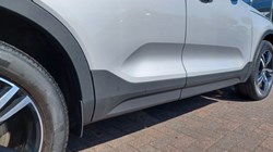 2023 (73) VOLVO XC40 2.0 B3P Plus Dark 5dr Auto 5337876