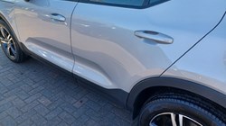 2023 (73) VOLVO XC40 2.0 B3P Plus Dark 5dr Auto 5337875