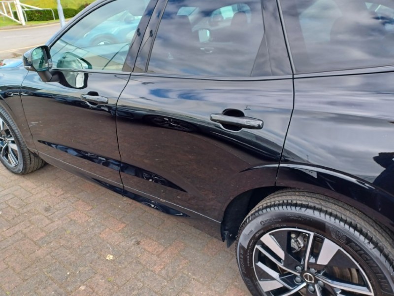 2025 (75) VOLVO XC60 2.0 B5P Plus Dark 5dr AWD Geartronic 5347250