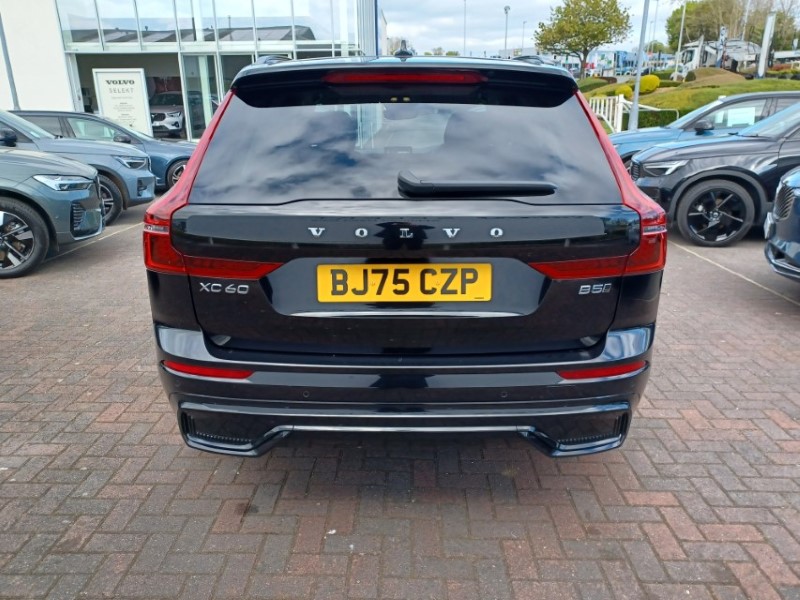 2025 (75) VOLVO XC60 2.0 B5P Plus Dark 5dr AWD Geartronic 5347197