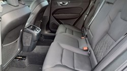 2025 (75) VOLVO XC60 2.0 B5P Plus Dark 5dr AWD Geartronic 5347238