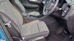 2023 (72) VOLVO XC40 2.0 B3P Plus Dark 5dr Auto 5363447