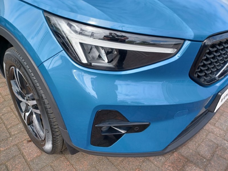 2023 (72) VOLVO XC40 2.0 B3P Plus Dark 5dr Auto 5363475