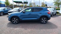 2023 (72) VOLVO XC40 2.0 B3P Plus Dark 5dr Auto 5363426