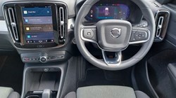 2023 (72) VOLVO XC40 2.0 B3P Plus Dark 5dr Auto 5363453