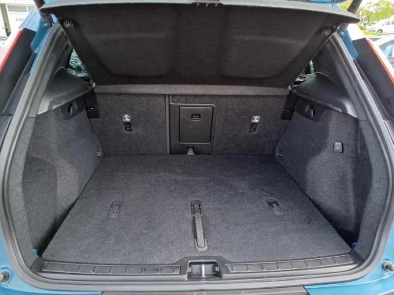 2023 (72) VOLVO XC40 2.0 B3P Plus Dark 5dr Auto 5363461
