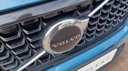 2023 (72) VOLVO XC40 2.0 B3P Plus Dark 5dr Auto 5363476