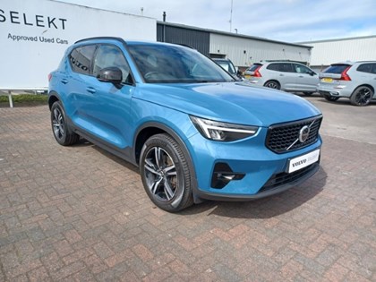 2023 (72) VOLVO XC40 2.0 B3P Plus Dark 5dr Auto