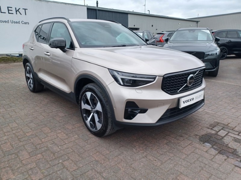2024 (73) VOLVO XC40 2.0 B4P Ultimate Dark 5dr Auto