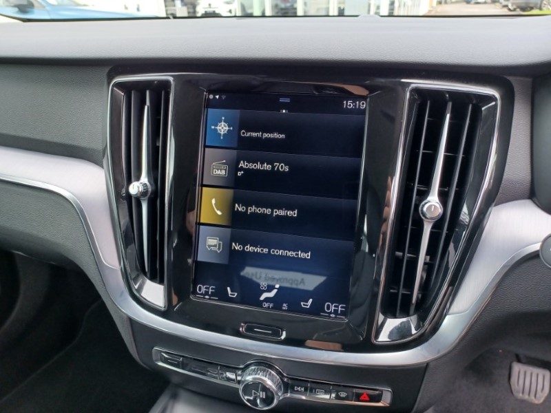 2020 (20) VOLVO V60 2.0 D3 [150] Momentum Plus 5dr 5510009