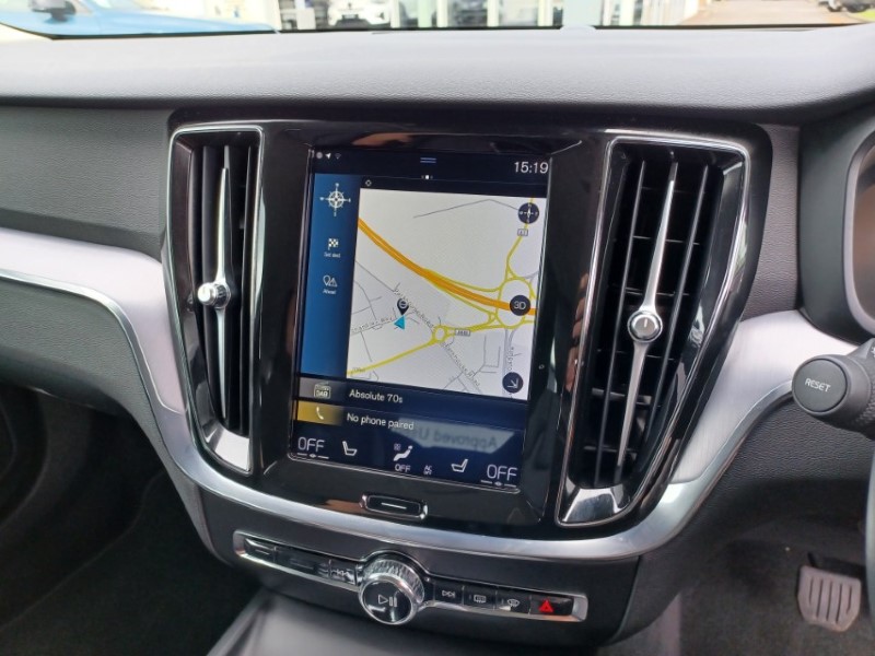 2020 (20) VOLVO V60 2.0 D3 [150] Momentum Plus 5dr 5510010