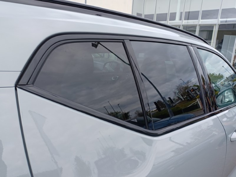 2025 (75) VOLVO XC40 2.0 B4P Ultra Dark 5dr Auto 5344558