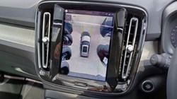 2025 (75) VOLVO XC40 2.0 B4P Ultra Dark 5dr Auto 5345990