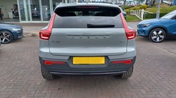 2025 (75) VOLVO XC40 2.0 B4P Ultra Dark 5dr Auto 5345972