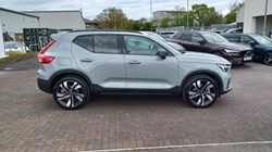 2025 (75) VOLVO XC40 2.0 B4P Ultra Dark 5dr Auto 5345974