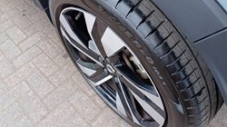 2025 (75) VOLVO XC40 2.0 B4P Ultra Dark 5dr Auto 5346089