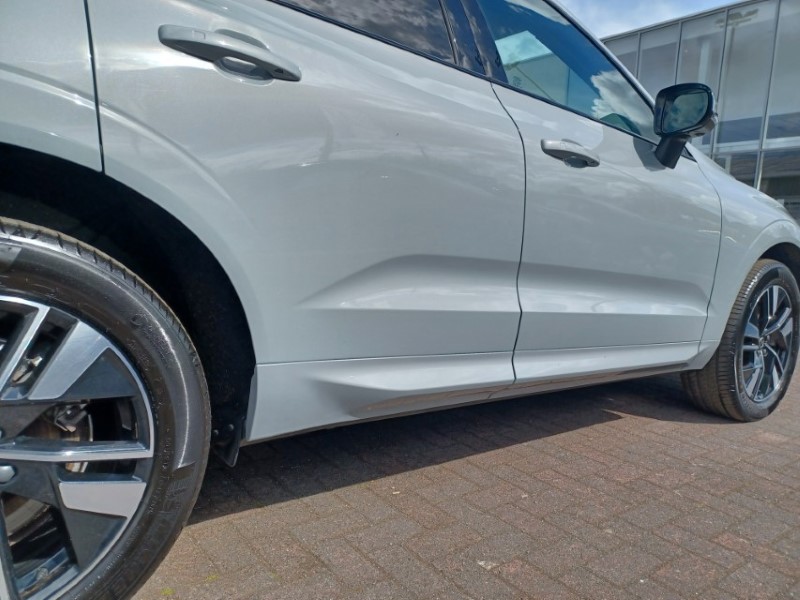 2025 (75) VOLVO XC60 2.0 T6 [350] PHEV Plus Dark 5dr AWD Geartronic 5379294