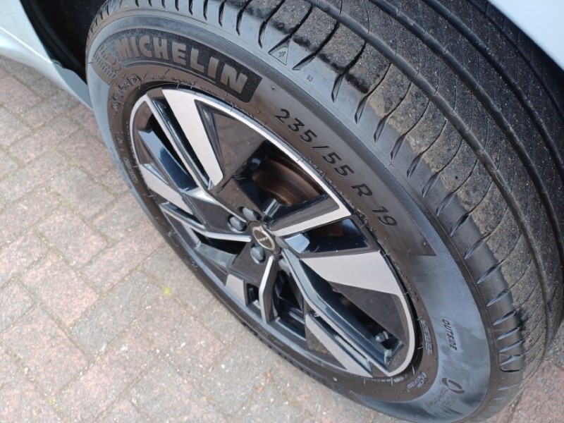 2025 (75) VOLVO XC60 2.0 T6 [350] PHEV Plus Dark 5dr AWD Geartronic 5379289