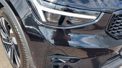 2025 (75) VOLVO XC40 2.0 B4P Ultra Dark 5dr Auto 5357680