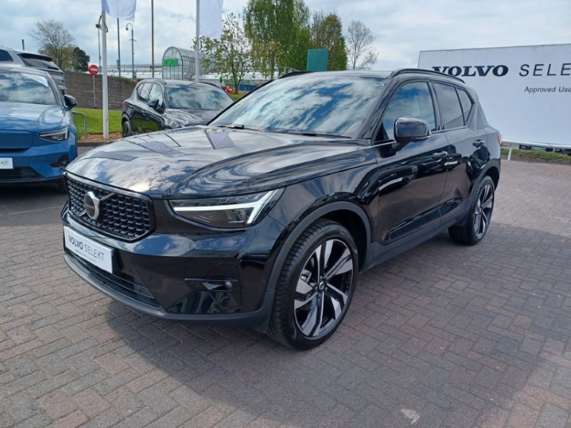 2025 (75) VOLVO XC40 2.0 B4P Ultra Dark 5dr Auto 5357578
