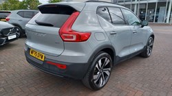 2025 (75) VOLVO XC40 2.0 B4P Ultra Dark 5dr Auto 5387524