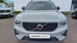 2025 (75) VOLVO XC40 2.0 B4P Ultra Dark 5dr Auto 5387520