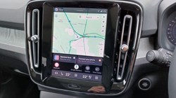 2025 (75) VOLVO XC40 2.0 B4P Ultra Dark 5dr Auto 5387533